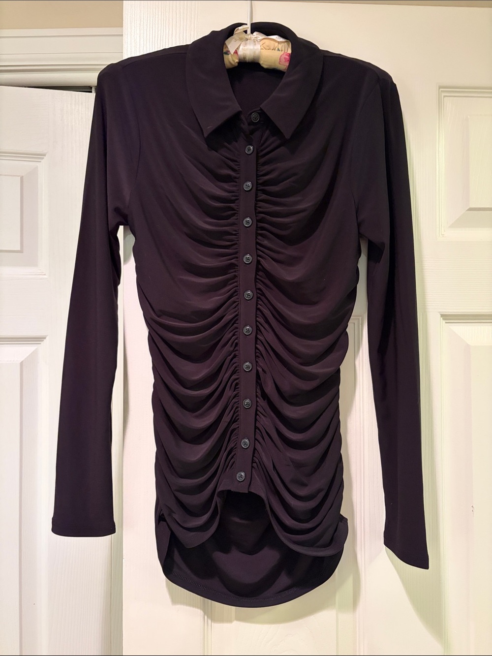 Express Black Ruched Button-Down Long Sleeve Shirt